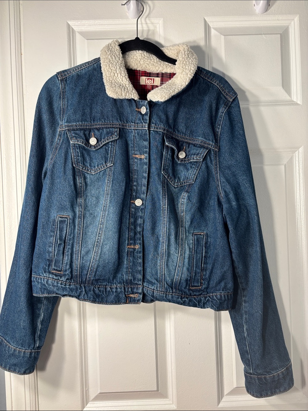 LEI Women’s Junior XXL Denim Sherpa Collar Jacket